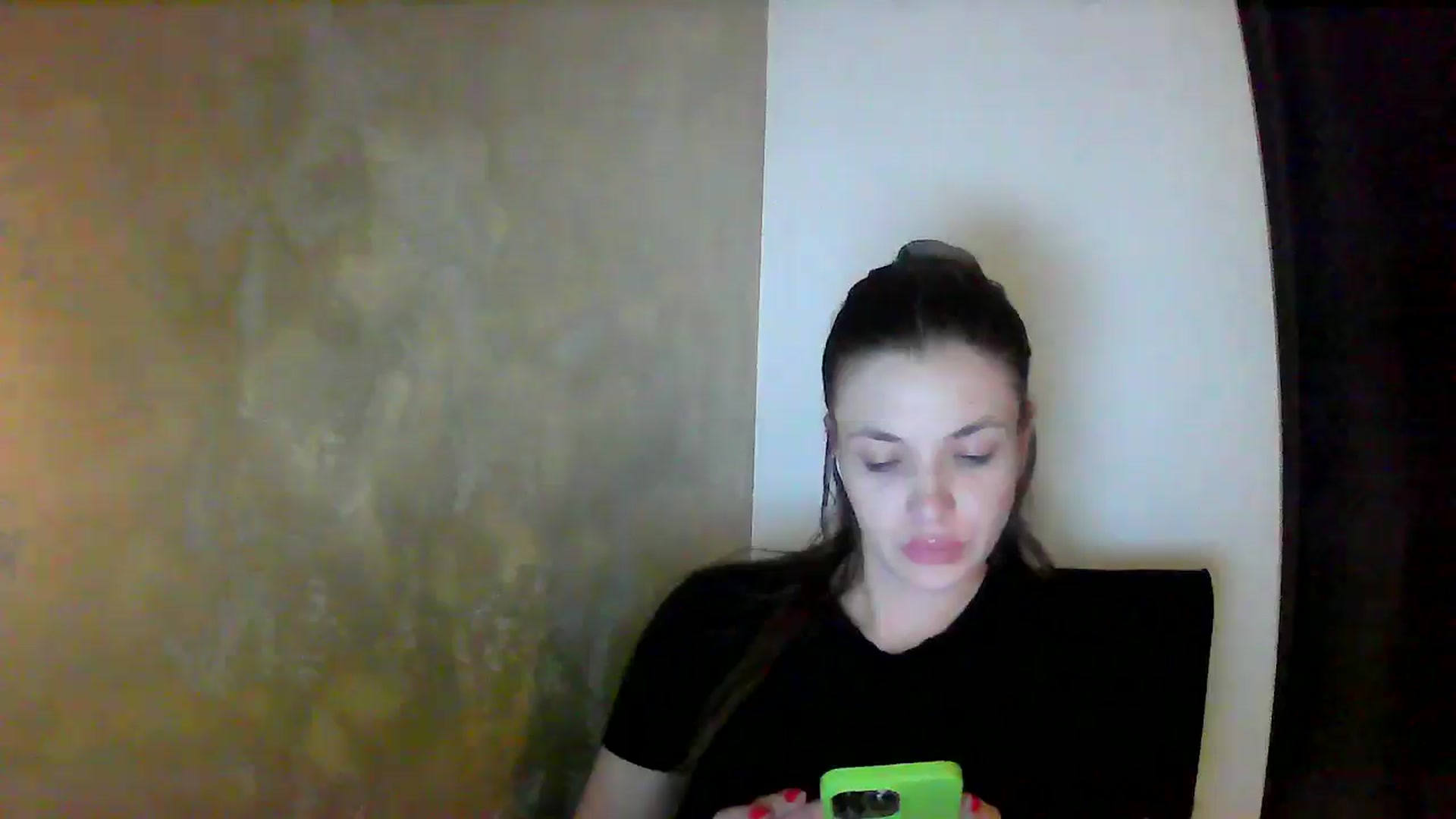Gallery image thumbnail from GreenKittyy's myfreecams stream on, 09/19/2025, 01:26 image 20 of 20