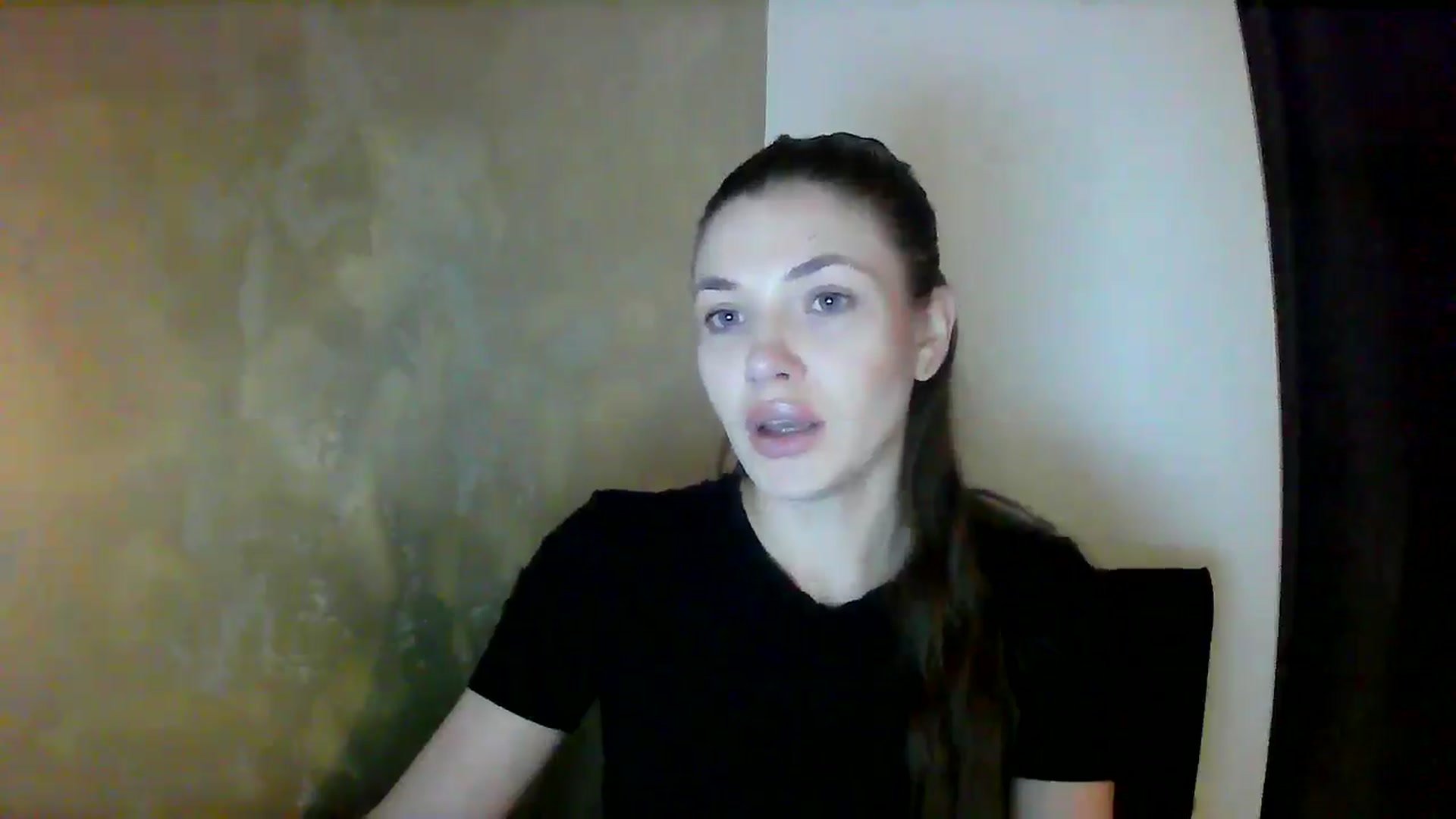 Gallery image thumbnail from GreenKittyy's myfreecams stream on, 09/19/2025, 01:26 image 6 of 20