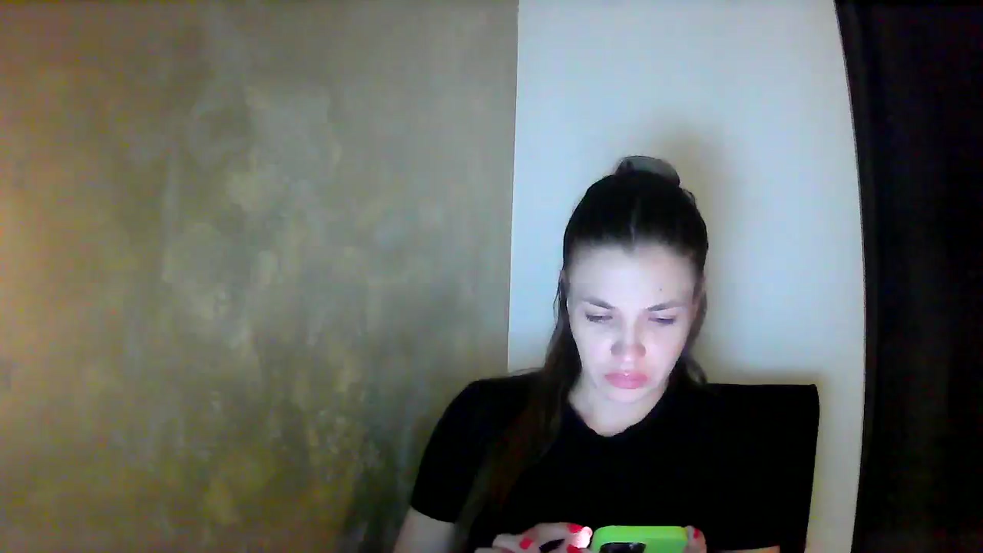 Gallery image thumbnail from GreenKittyy's myfreecams stream on, 09/19/2025, 01:26 image 15 of 20
