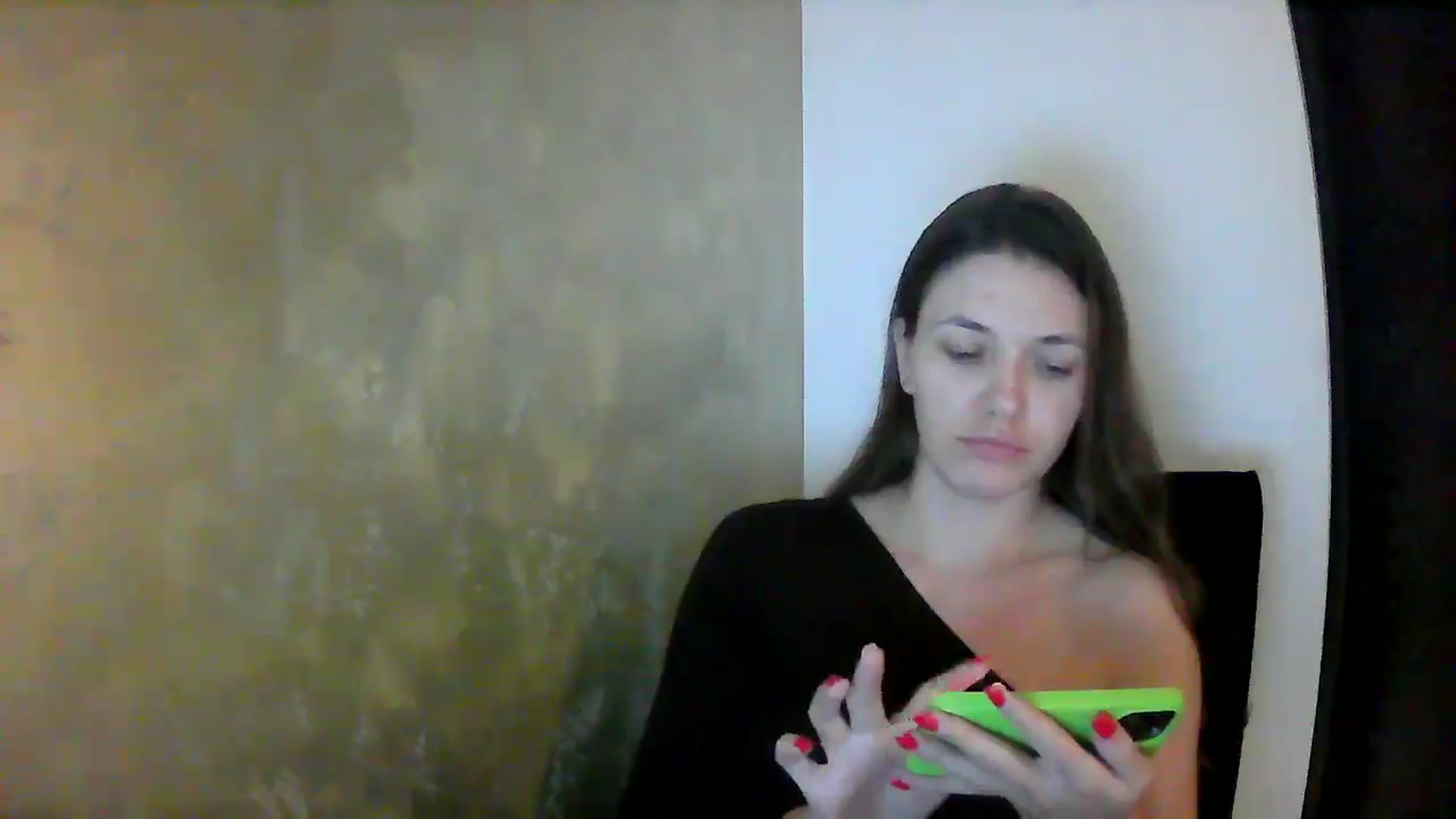 Gallery image thumbnail from GreenKittyy's myfreecams stream on, 09/24/2025, 01:31 image 20 of 20