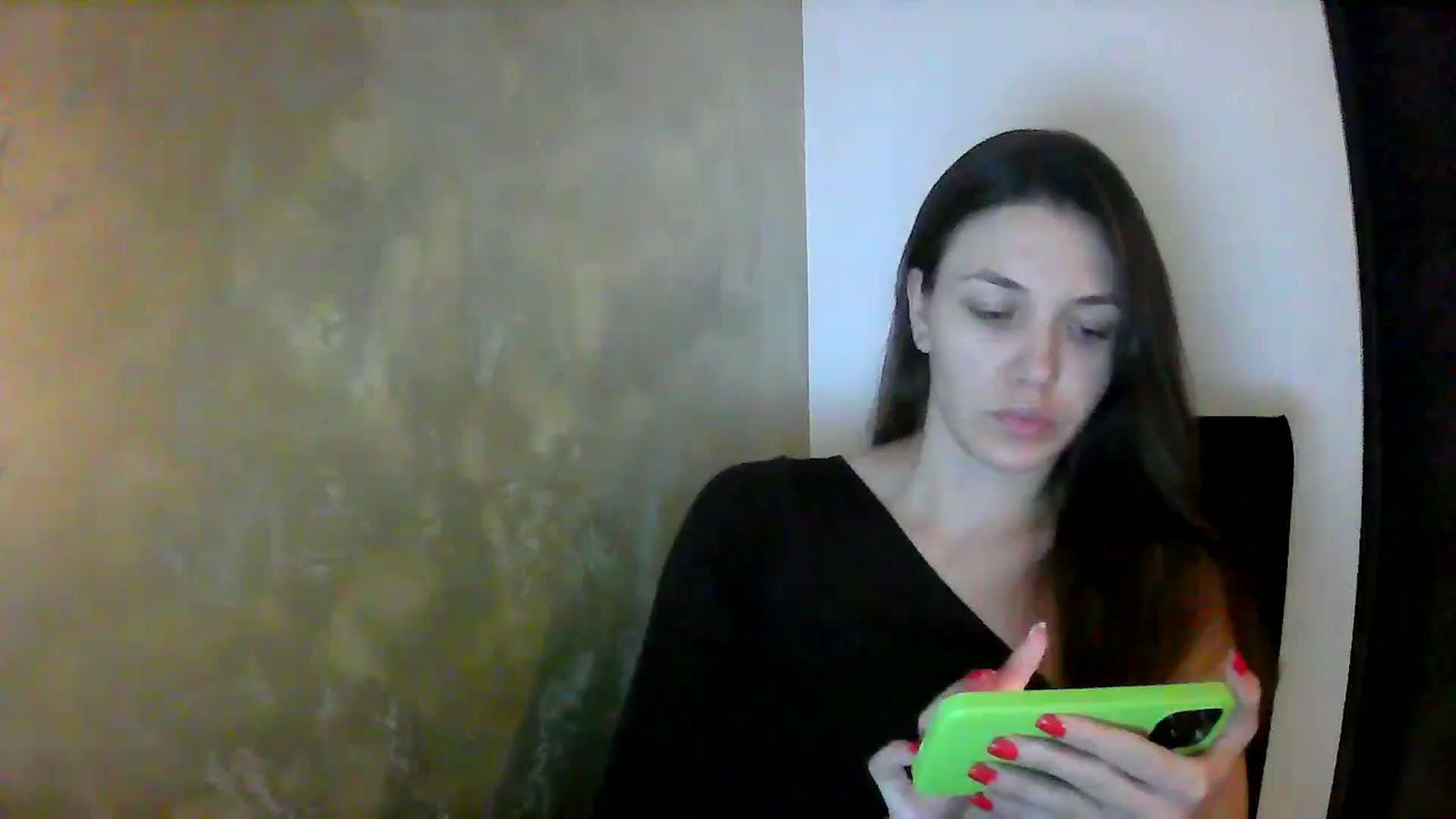 Gallery image thumbnail from GreenKittyy's myfreecams stream on, 09/24/2025, 01:31 image 2 of 20