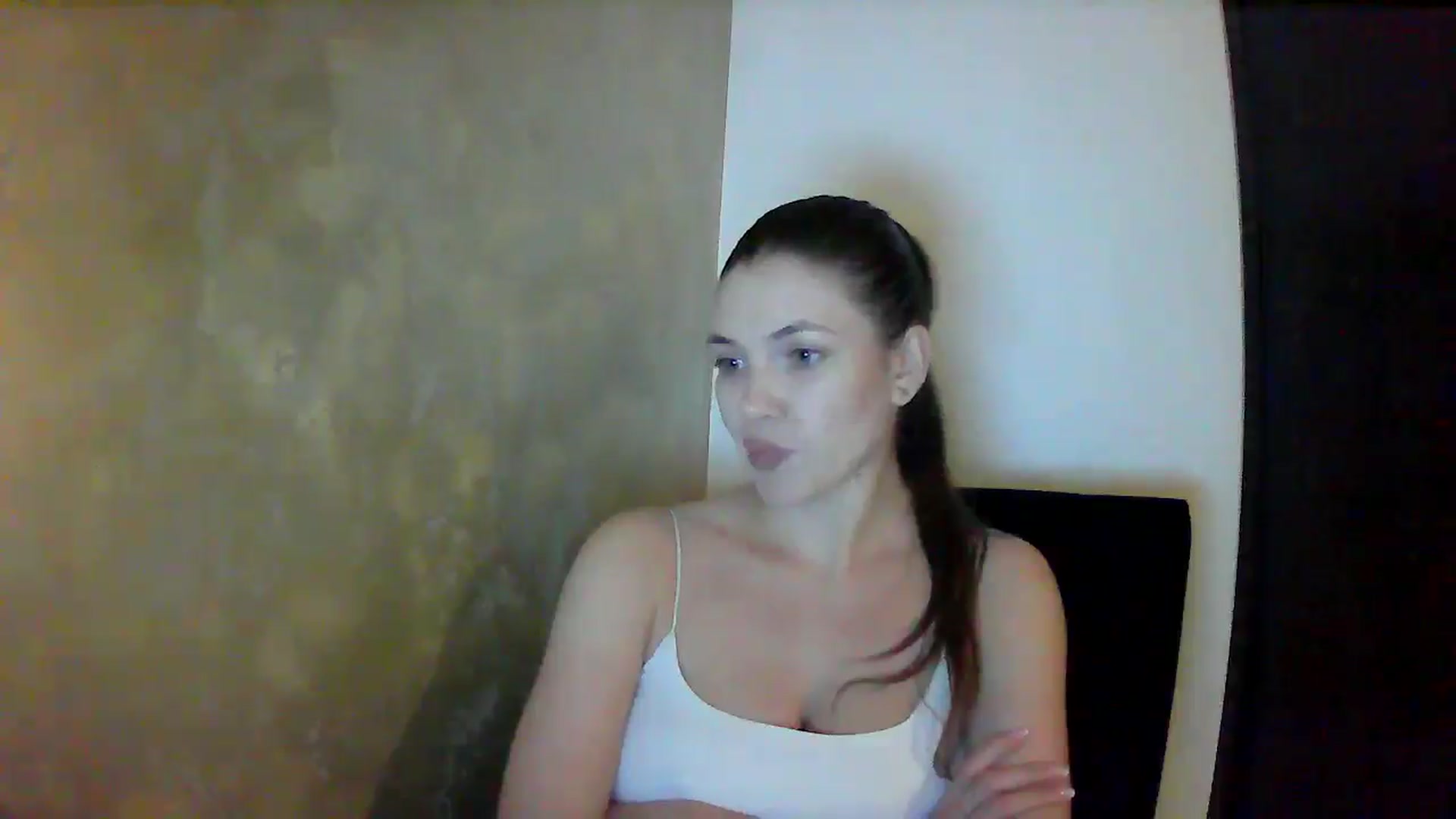 Gallery image thumbnail from GreenKittyy's myfreecams stream on, 09/26/2025, 24:22 image 11 of 20