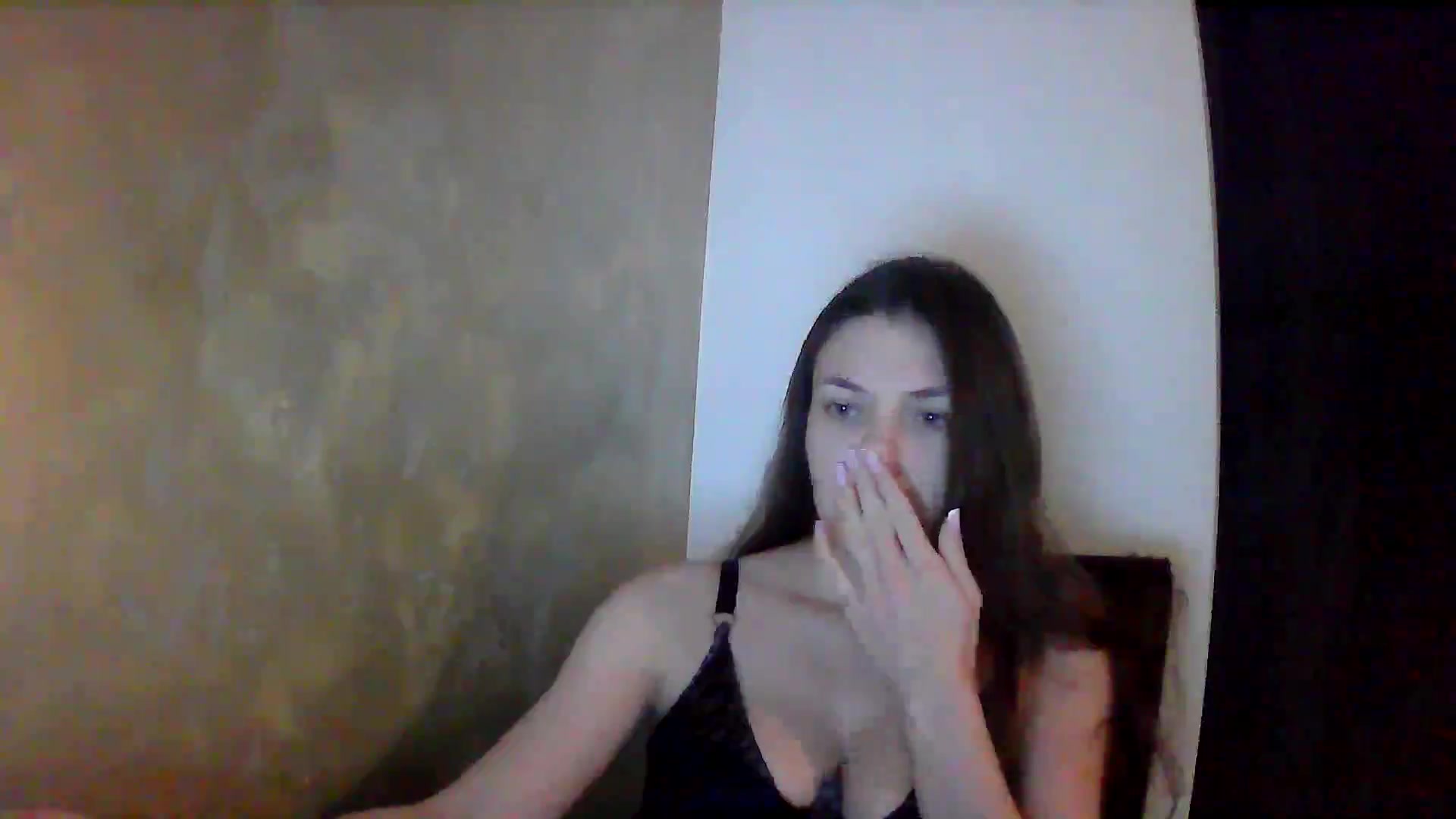 Gallery image thumbnail from GreenKittyy's myfreecams stream on, 09/30/2025, 02:54 image 11 of 20