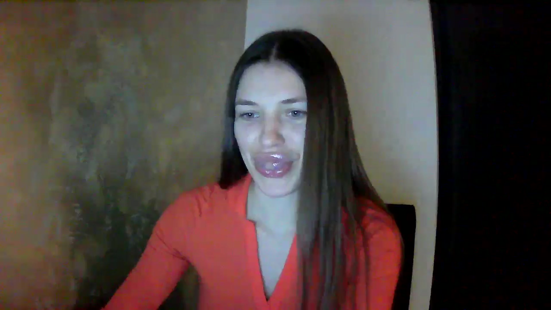 Gallery image thumbnail from GreenKittyy's myfreecams stream on, 10/06/2025, 02:57 image 15 of 20