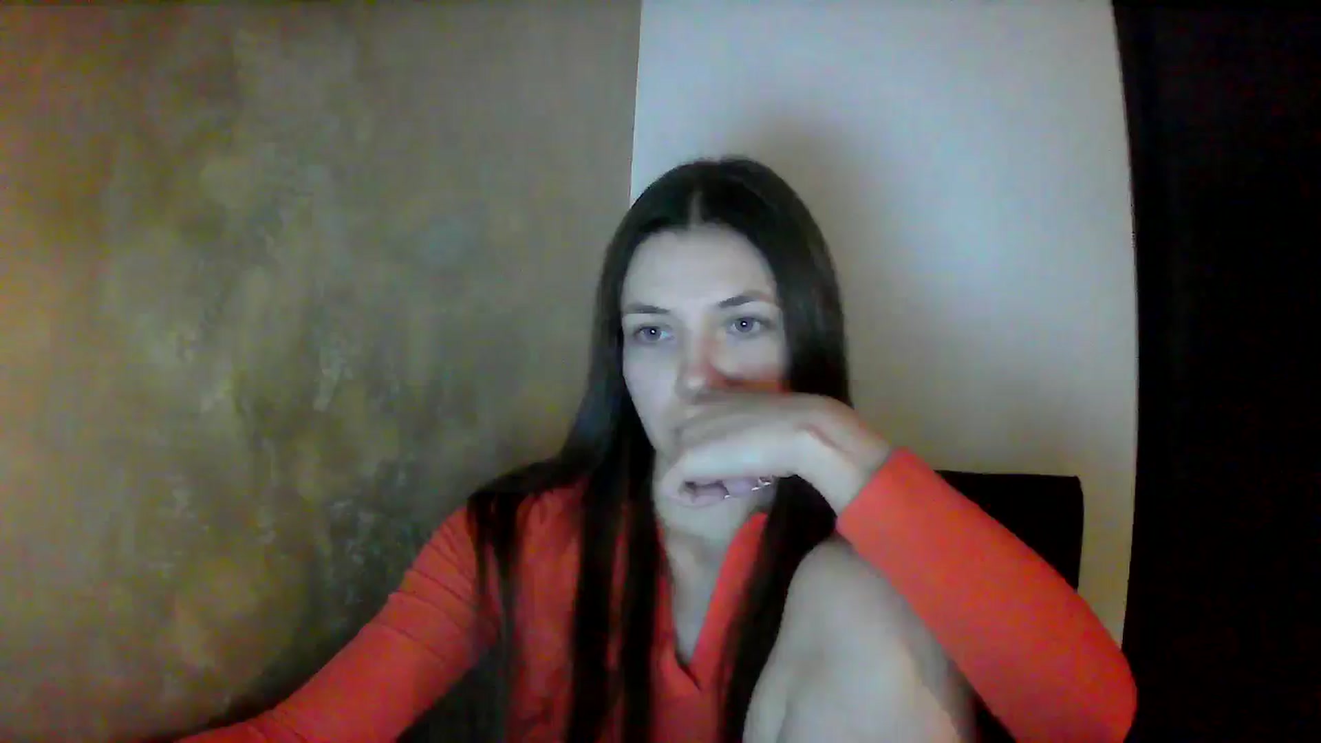 Gallery image thumbnail from GreenKittyy's myfreecams stream on, 10/06/2025, 02:57 image 1 of 20