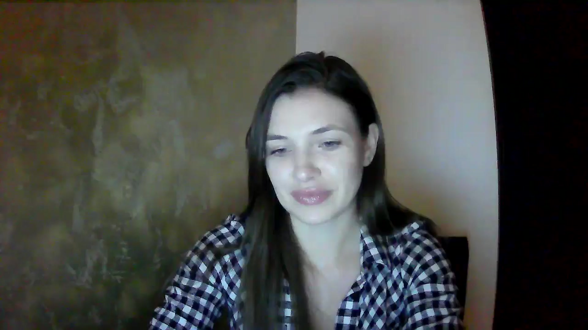 Gallery image thumbnail from GreenKittyy's myfreecams stream on, 10/07/2025, 24:02 image 1 of 20