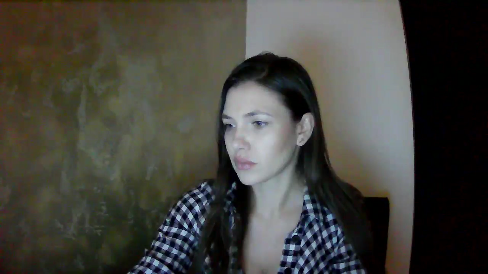 Gallery image thumbnail from GreenKittyy's myfreecams stream on, 10/07/2025, 24:02 image 14 of 20