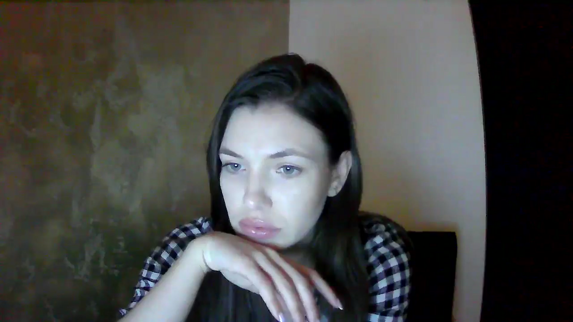 Gallery image thumbnail from GreenKittyy's myfreecams stream on, 10/07/2025, 24:02 image 8 of 20