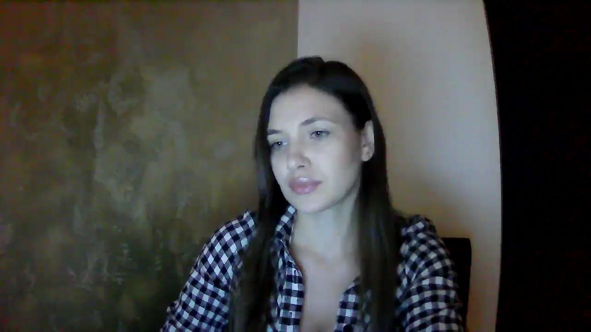 Gallery image thumbnail from GreenKittyy's myfreecams stream on, 10/07/2025, 24:02 image 9 of 20
