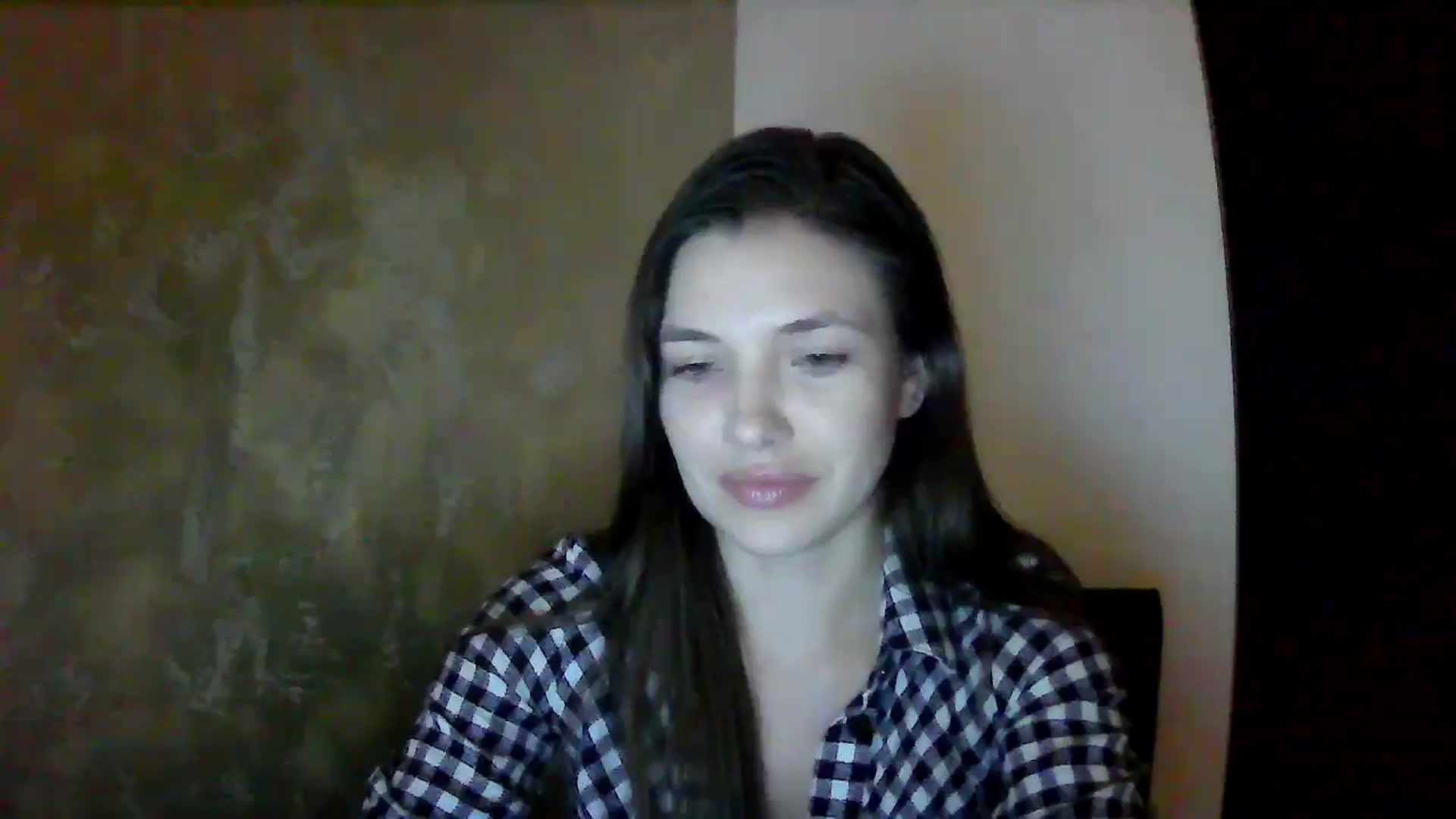 Gallery image thumbnail from GreenKittyy's myfreecams stream on, 10/07/2025, 01:04 image 14 of 20