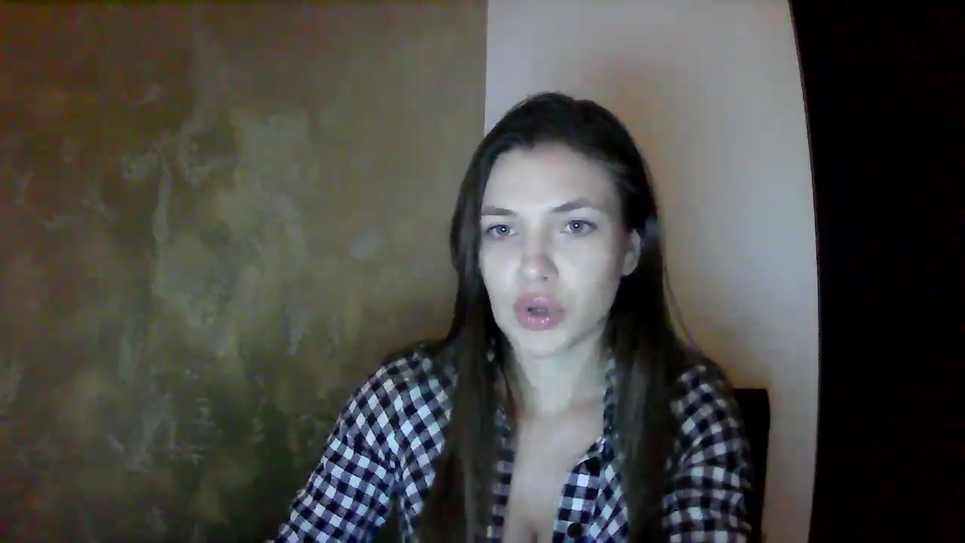 Gallery image thumbnail from GreenKittyy's myfreecams stream on, 10/07/2025, 01:04 image 5 of 20