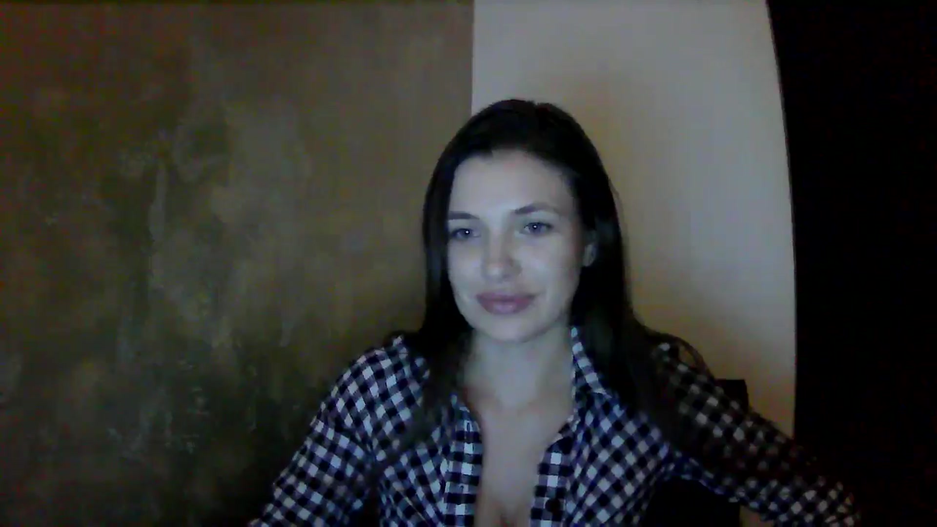 Gallery image thumbnail from GreenKittyy's myfreecams stream on, 10/07/2025, 01:04 image 11 of 20