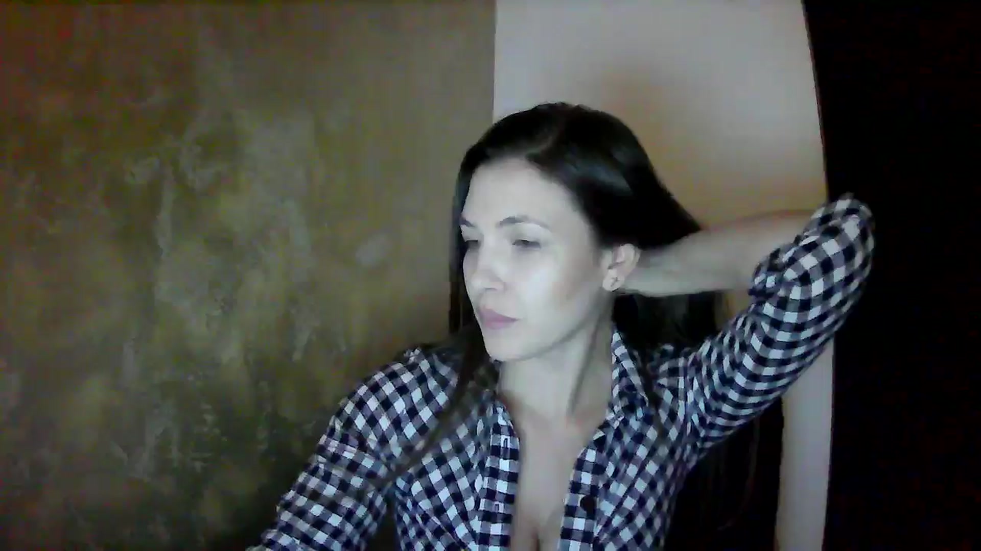 Gallery image thumbnail from GreenKittyy's myfreecams stream on, 10/07/2025, 01:04 image 10 of 20