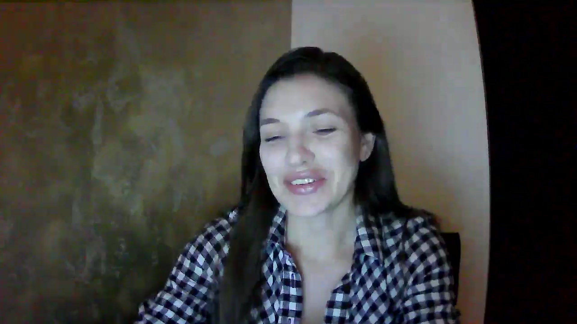 Gallery image thumbnail from GreenKittyy's myfreecams stream on, 10/07/2025, 01:04 image 13 of 20