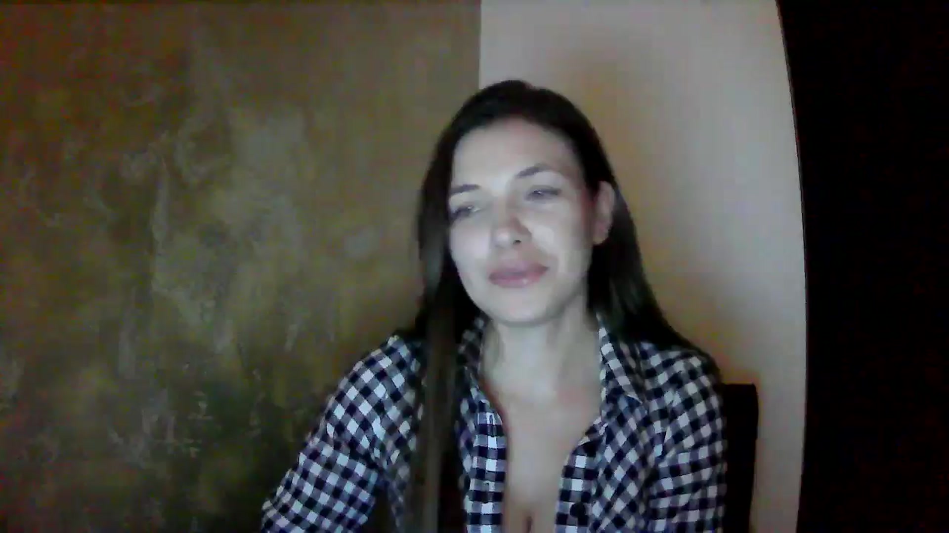 Gallery image thumbnail from GreenKittyy's myfreecams stream on, 10/07/2025, 01:04 image 19 of 20