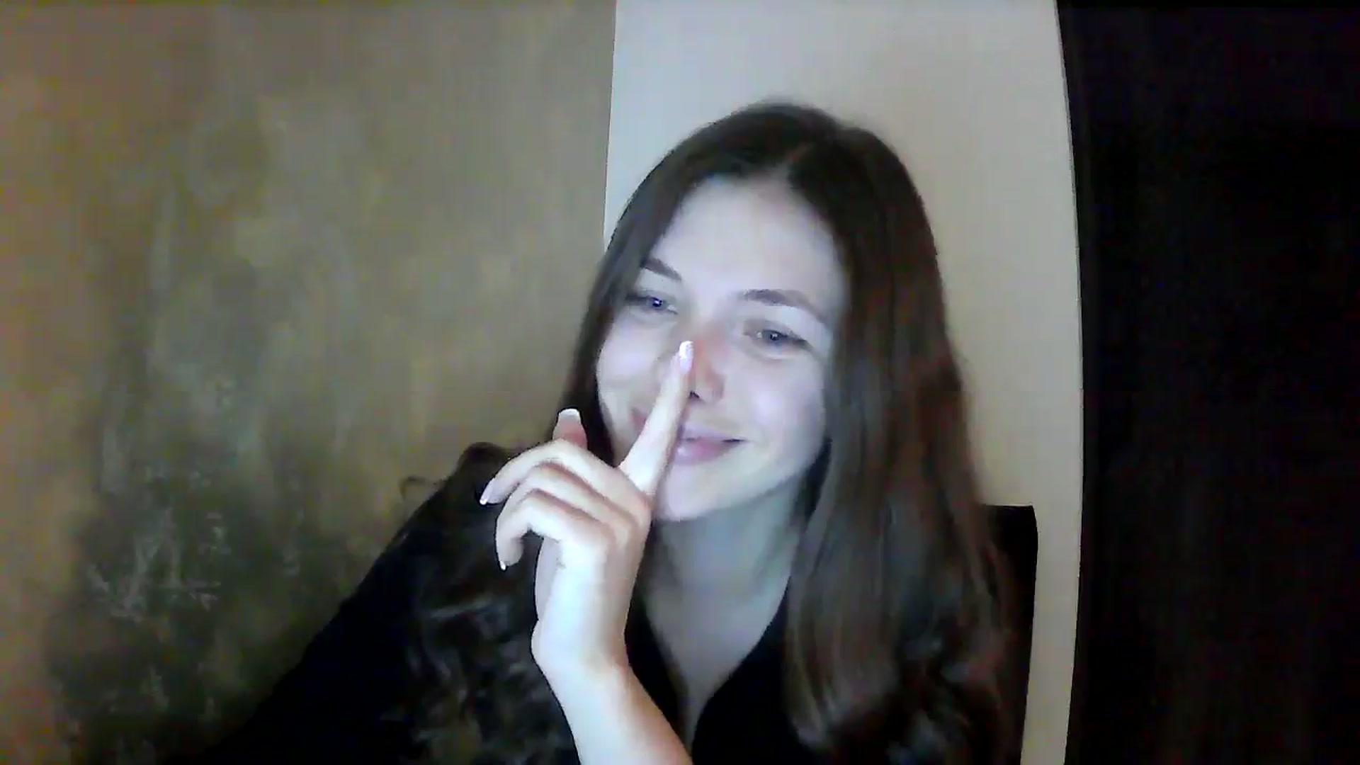 Gallery image thumbnail from GreenKittyy's myfreecams stream on, 10/10/2025, 01:32 image 3 of 20
