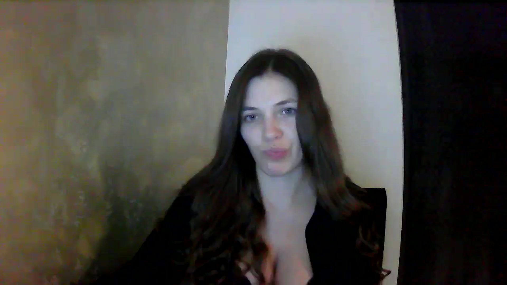 Gallery image thumbnail from GreenKittyy's myfreecams stream on, 10/10/2025, 01:32 image 8 of 20