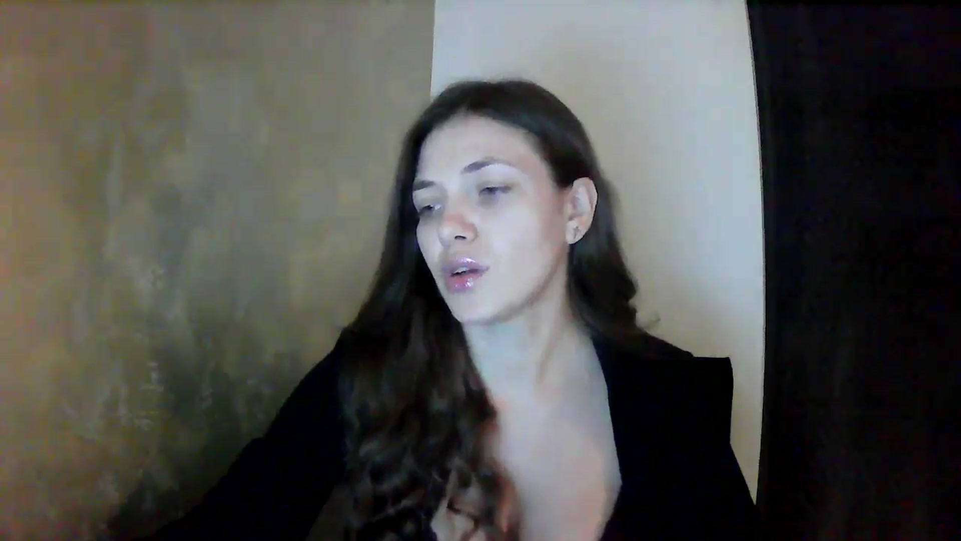 Gallery image thumbnail from GreenKittyy's myfreecams stream on, 10/10/2025, 01:32 image 15 of 20