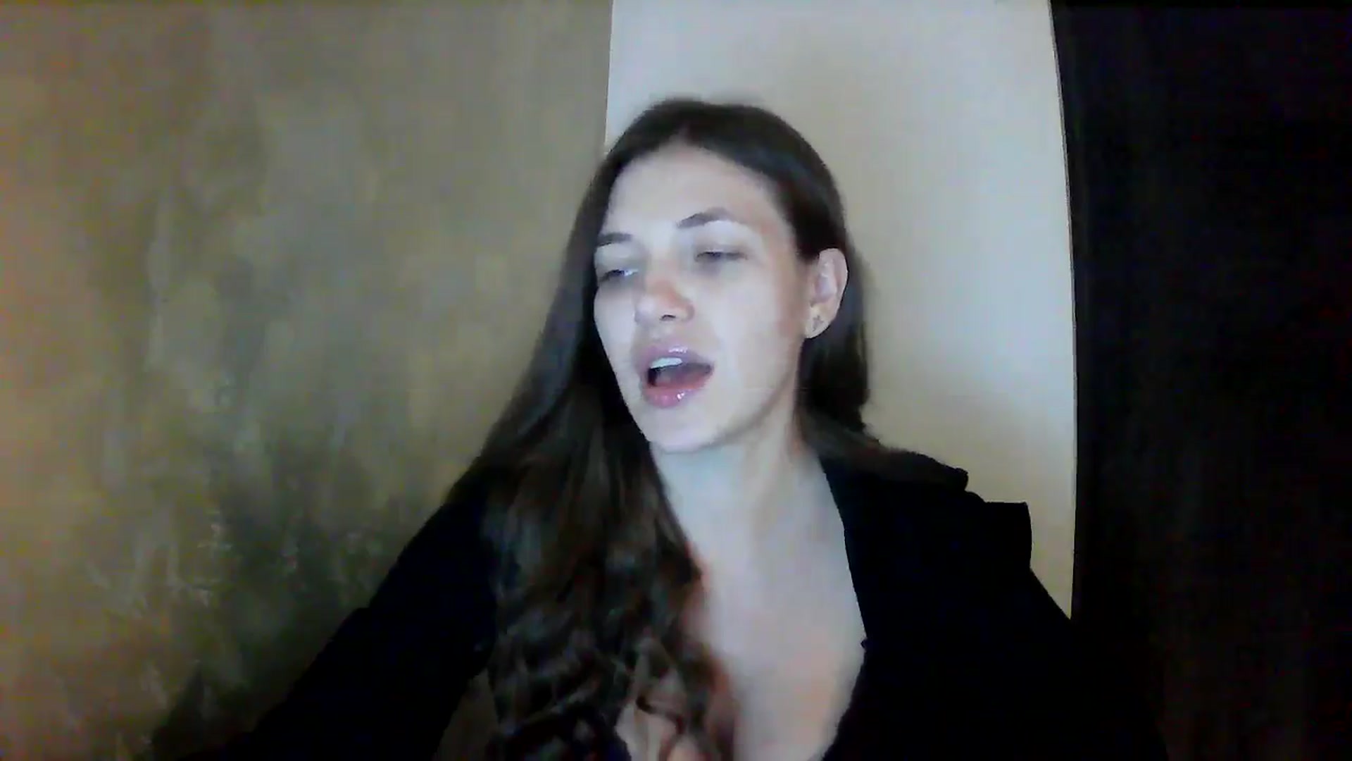 Gallery image thumbnail from GreenKittyy's myfreecams stream on, 10/10/2025, 01:32 image 14 of 20