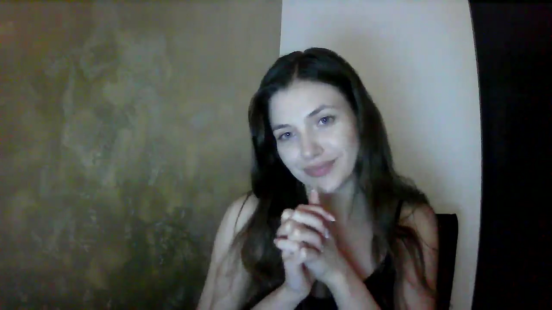 Gallery image thumbnail from GreenKittyy's myfreecams stream on, 10/11/2025, 01:33 image 17 of 20