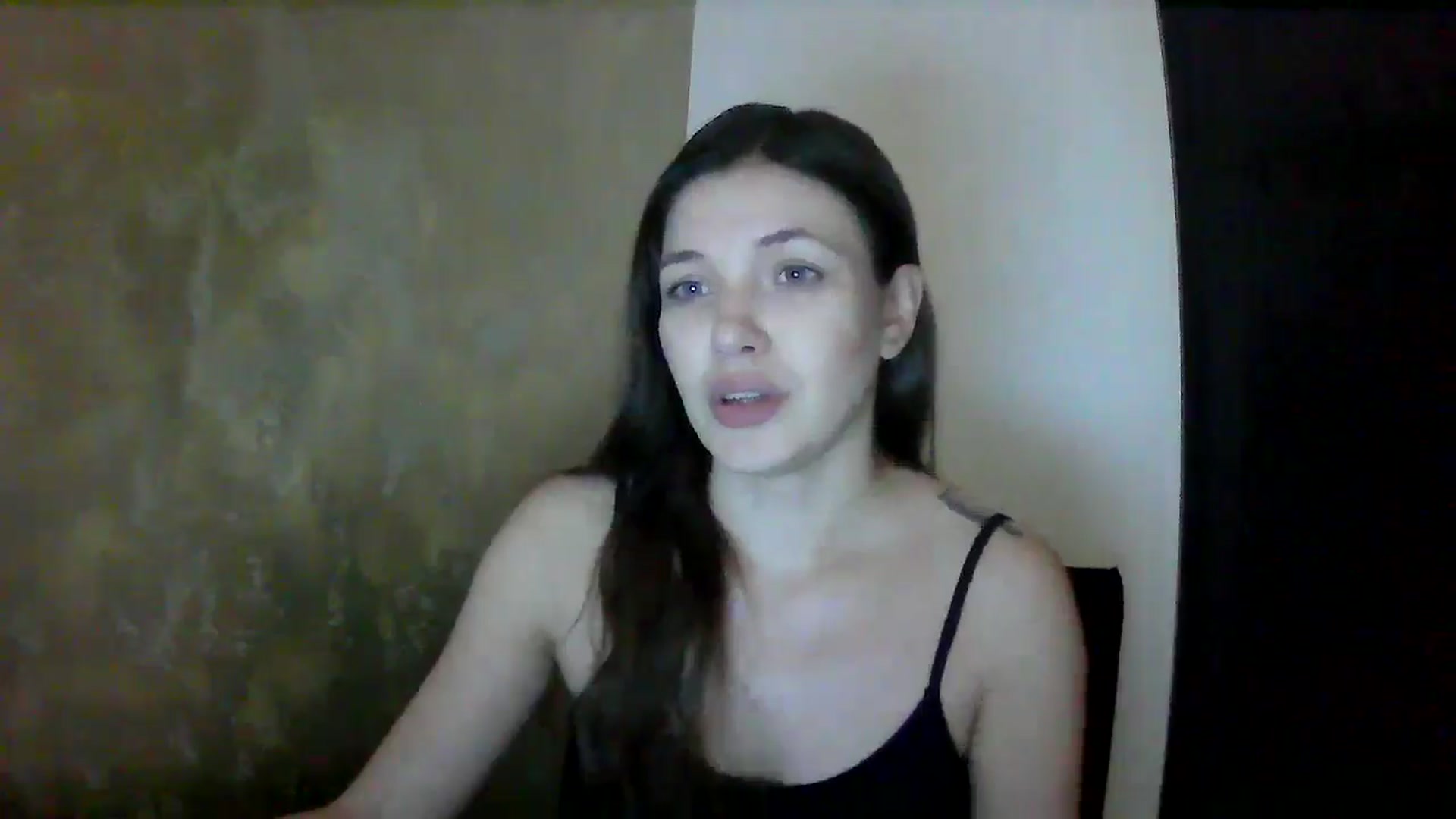 Gallery image thumbnail from GreenKittyy's myfreecams stream on, 10/11/2025, 01:33 image 15 of 20