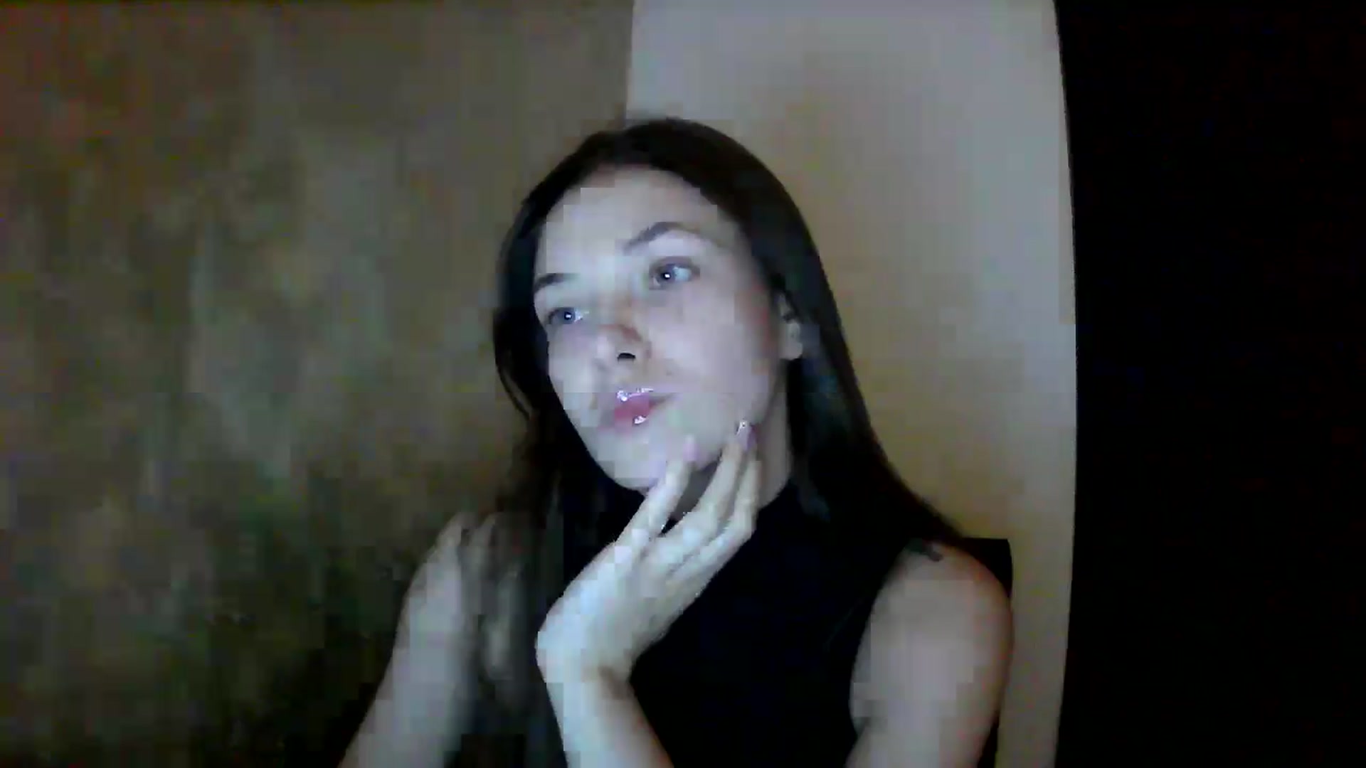 Gallery image thumbnail from GreenKittyy's myfreecams stream on, 10/14/2025, 24:15 image 3 of 20