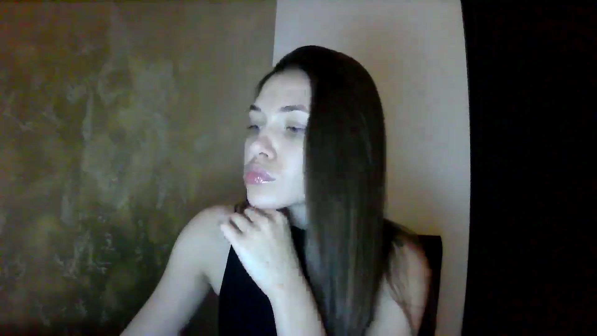 Gallery image thumbnail from GreenKittyy's myfreecams stream on, 10/14/2025, 24:15 image 9 of 20