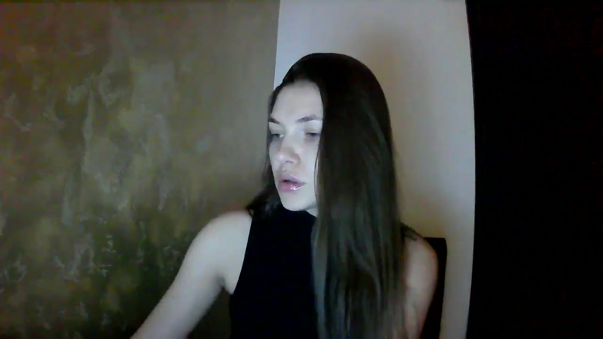Gallery image thumbnail from GreenKittyy's myfreecams stream on, 10/14/2025, 24:15 image 15 of 20