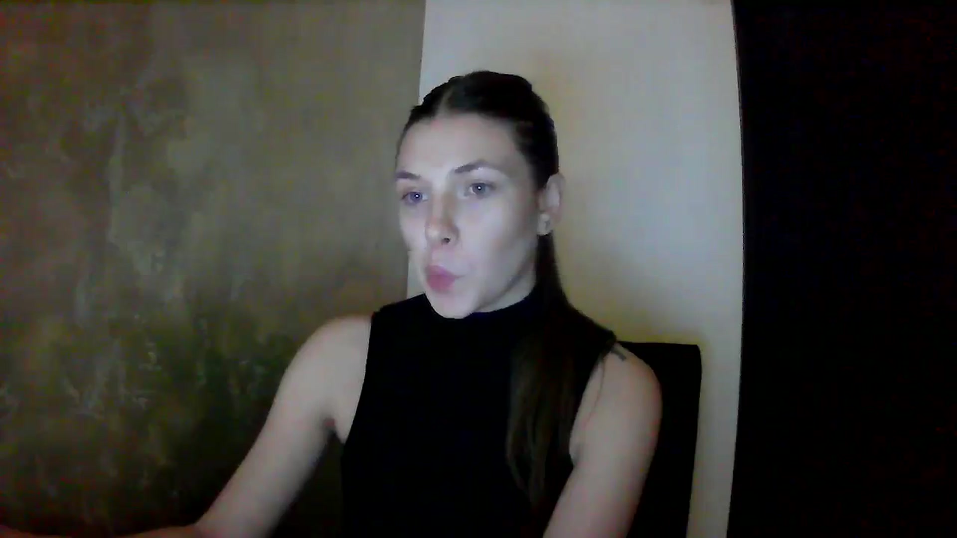 Gallery image thumbnail from GreenKittyy's myfreecams stream on, 10/15/2025, 02:19 image 12 of 20