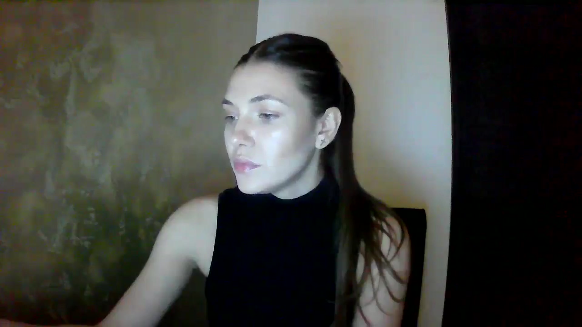 Gallery image thumbnail from GreenKittyy's myfreecams stream on, 10/15/2025, 02:19 image 8 of 20