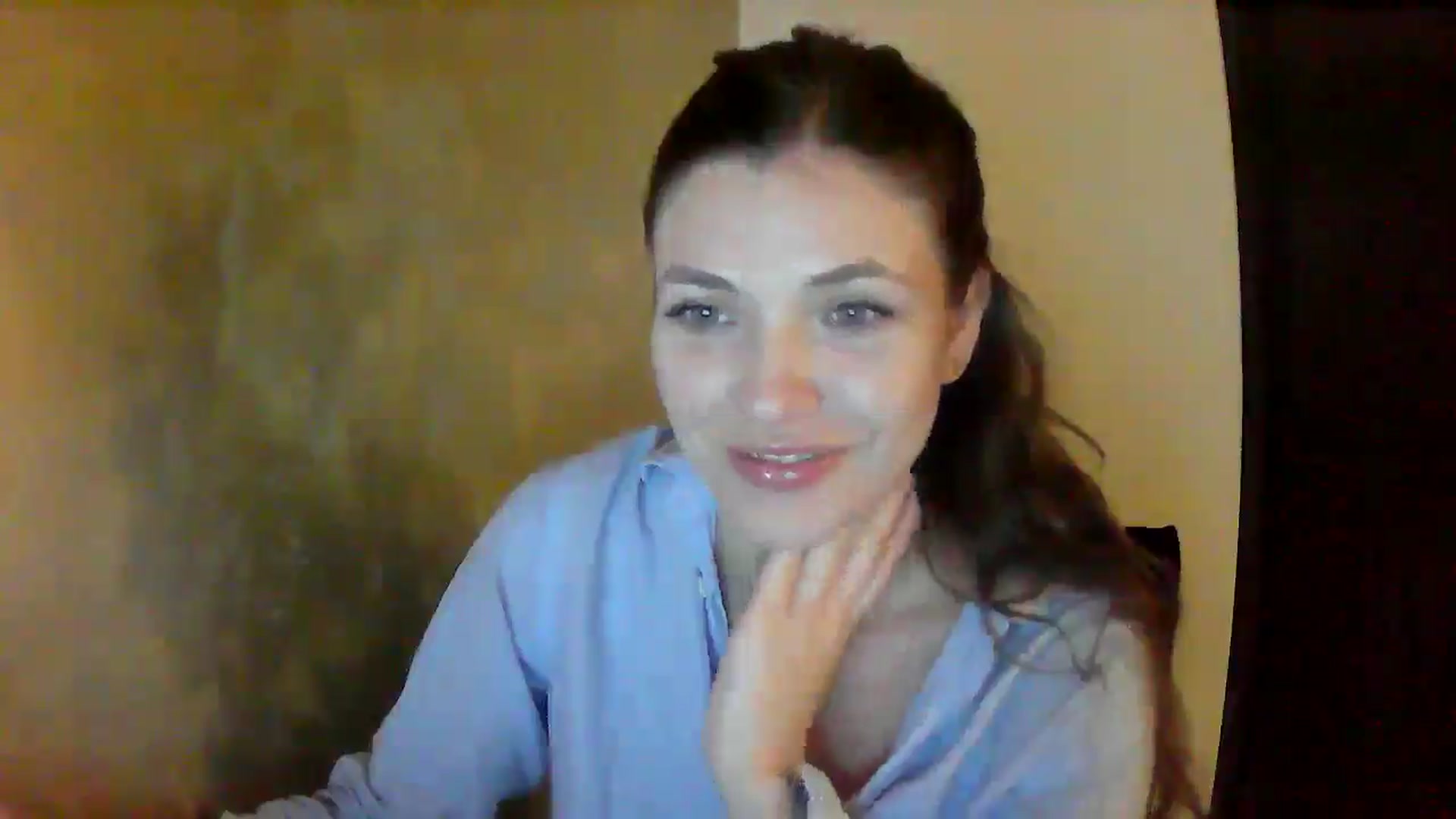 Gallery image thumbnail from GreenKittyy's myfreecams stream on, 10/26/2025, 24:37 image 3 of 20