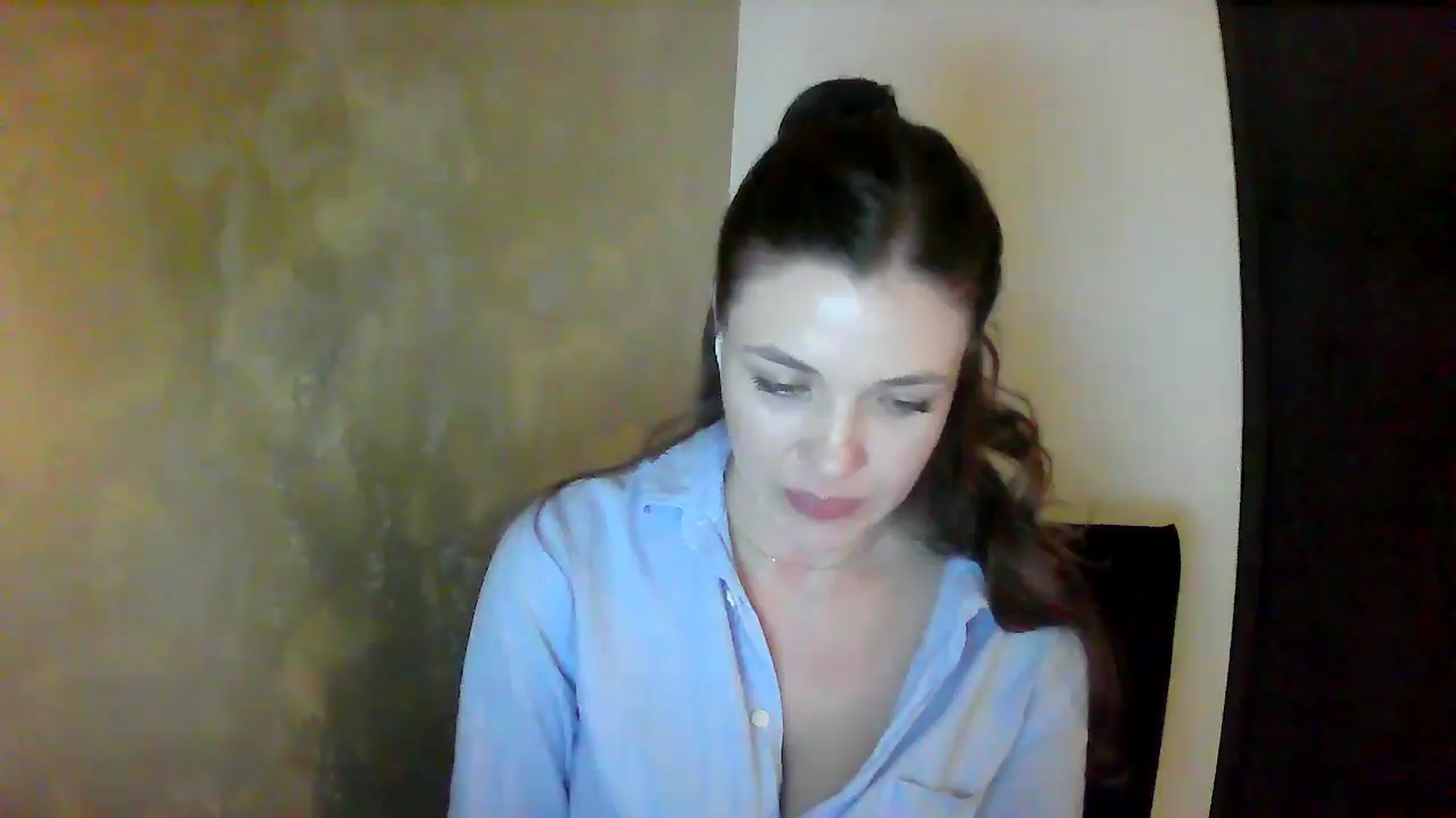 Gallery image thumbnail from GreenKittyy's myfreecams stream on, 10/26/2025, 24:37 image 13 of 20