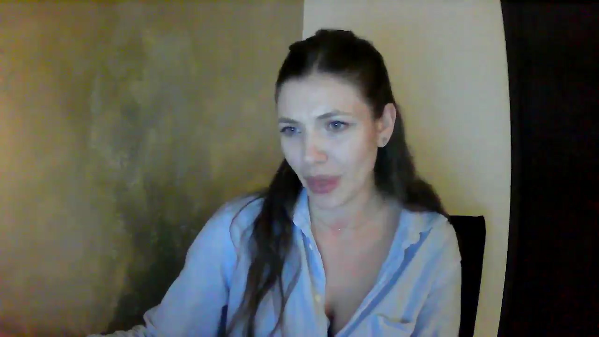 Gallery image thumbnail from GreenKittyy's myfreecams stream on, 10/26/2025, 24:37 image 10 of 20