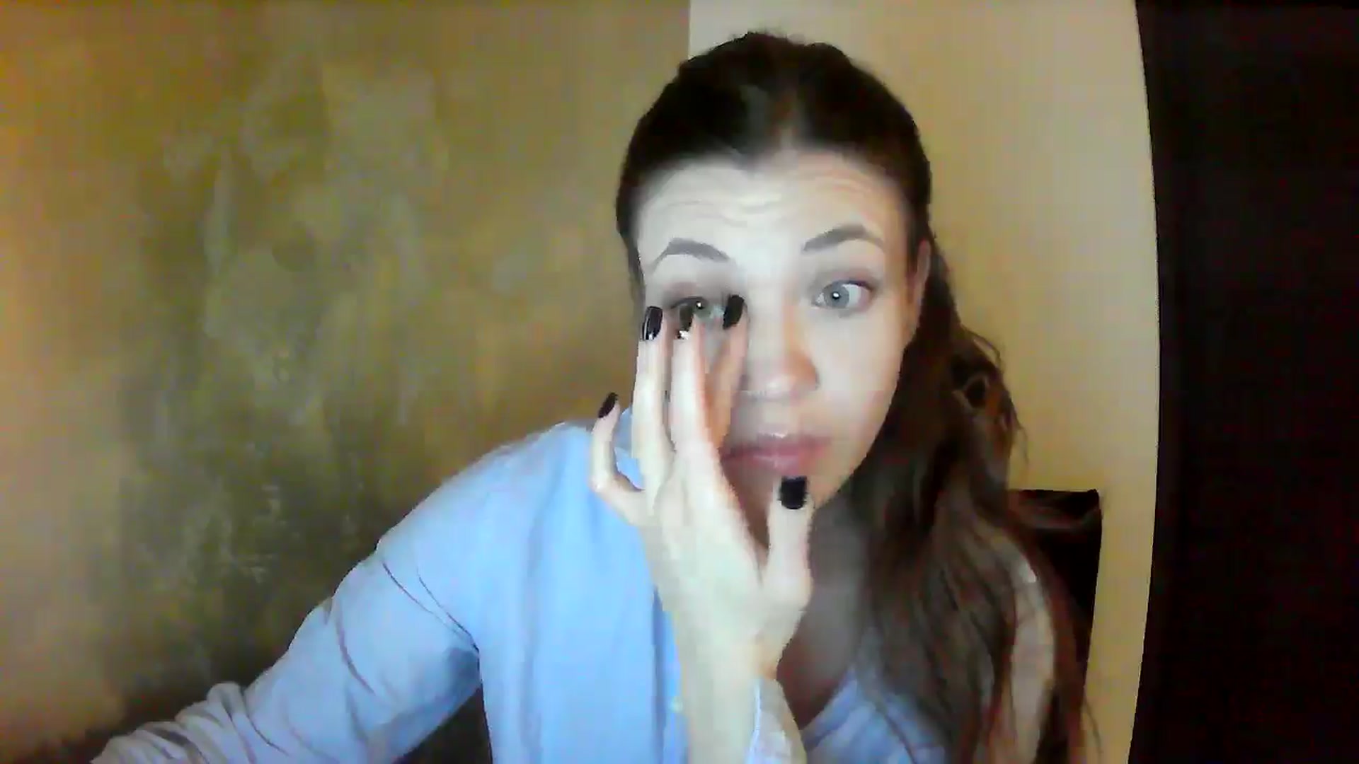 Gallery image thumbnail from GreenKittyy's myfreecams stream on, 10/26/2025, 24:37 image 6 of 20