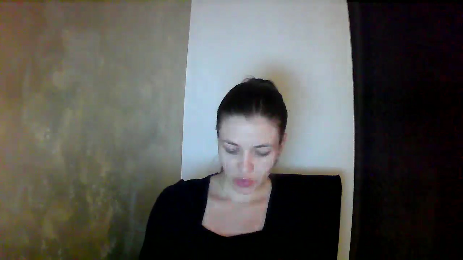Gallery image thumbnail from GreenKittyy's myfreecams stream on, 10/27/2025, 24:37 image 17 of 20