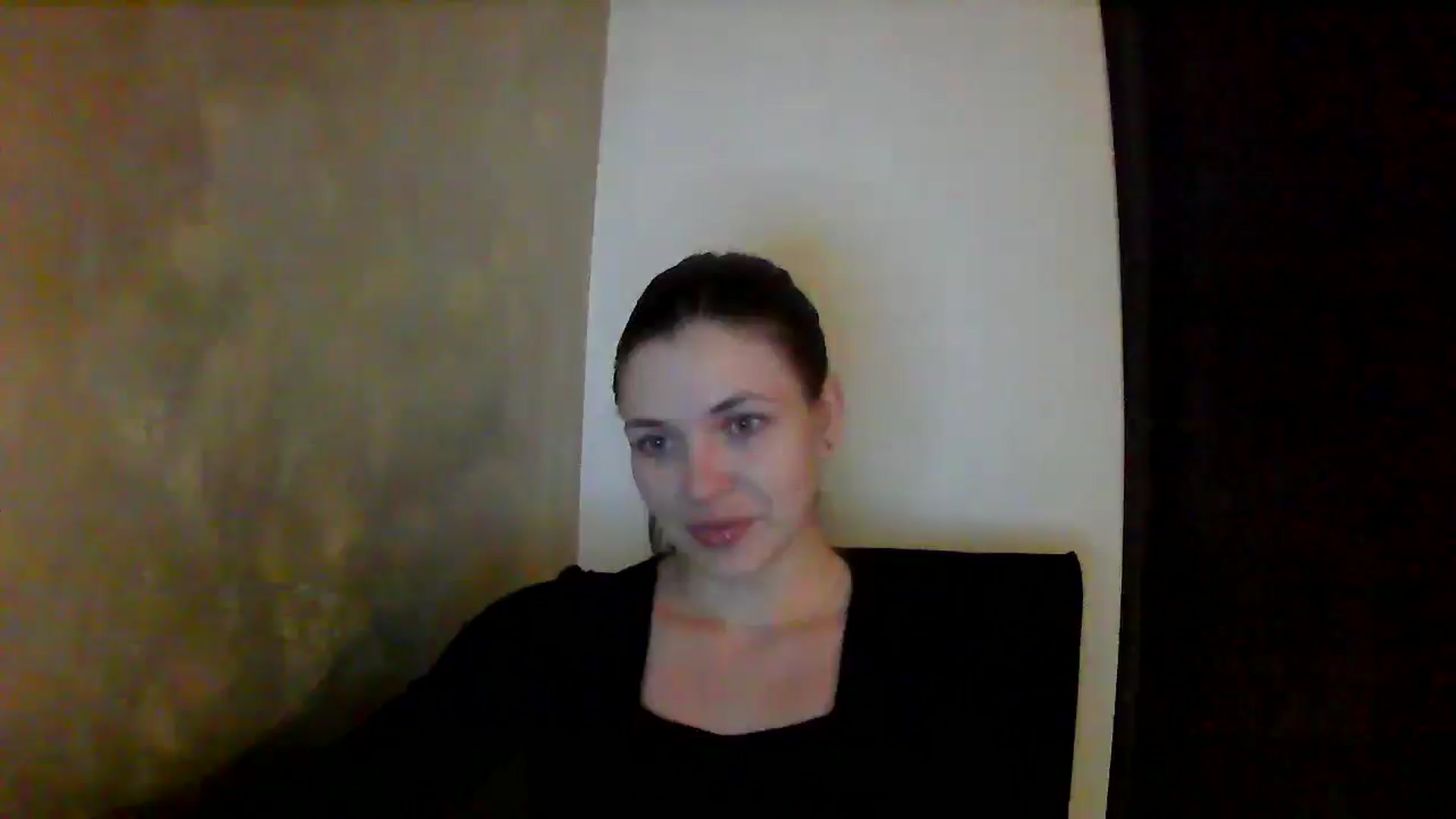 Gallery image thumbnail from GreenKittyy's myfreecams stream on, 10/27/2025, 24:37 image 11 of 20
