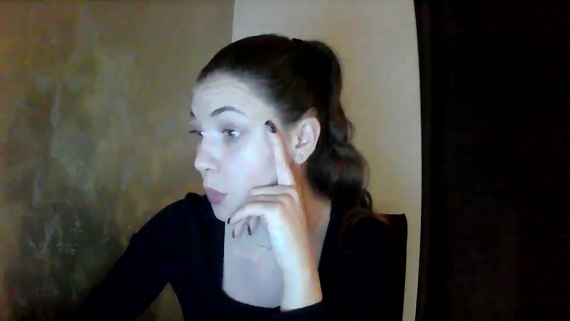 Gallery image thumbnail from GreenKittyy's myfreecams stream on, 10/27/2025, 24:37 image 2 of 20