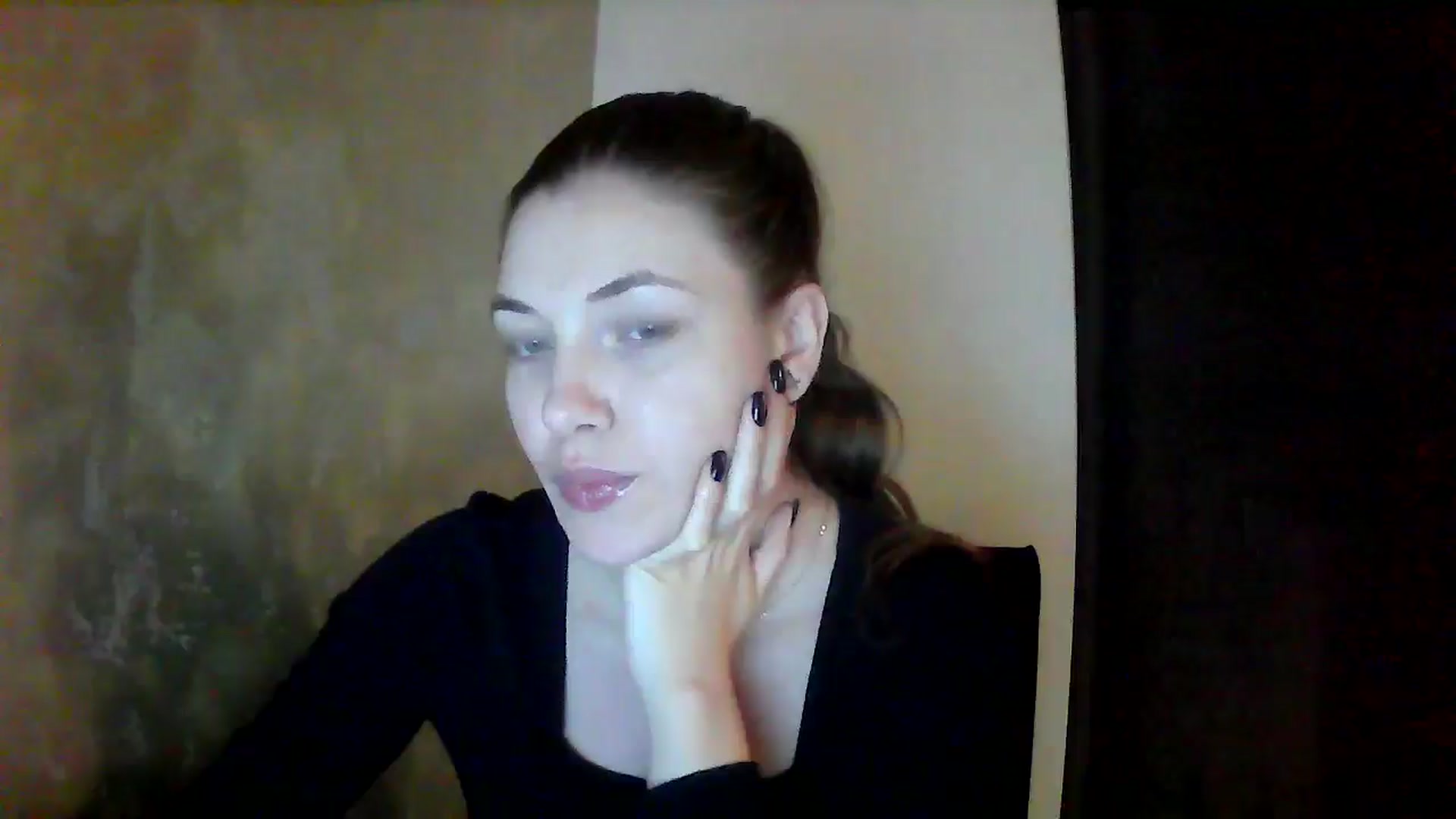 Gallery image thumbnail from GreenKittyy's myfreecams stream on, 10/27/2025, 24:37 image 1 of 20