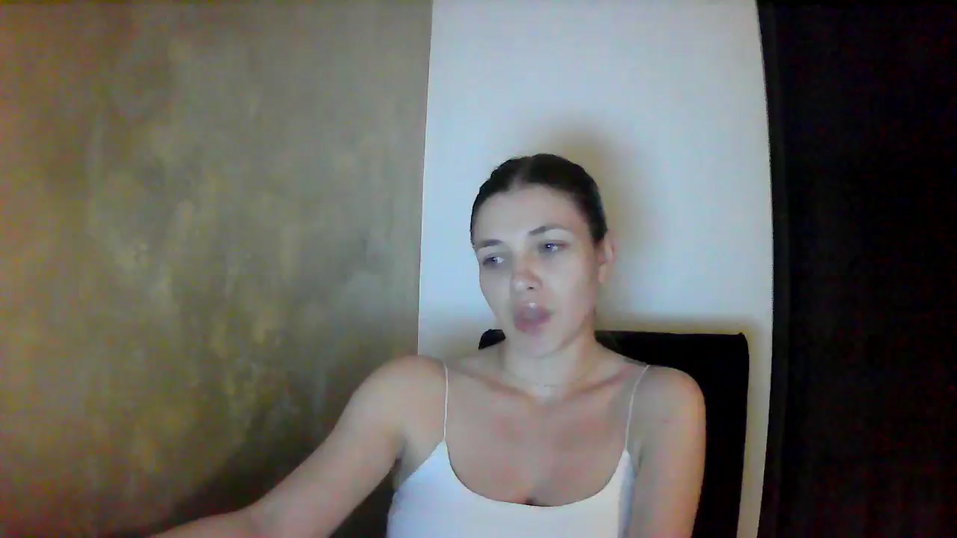 Gallery image thumbnail from GreenKittyy's myfreecams stream on, 11/04/2025, 02:00 image 11 of 20