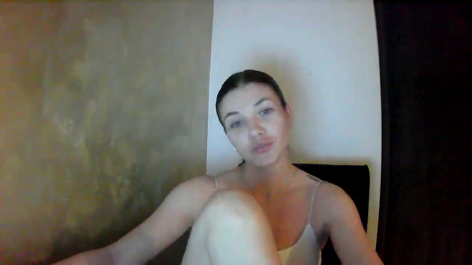 Gallery image thumbnail from GreenKittyy's myfreecams stream on, 11/04/2025, 02:00 image 10 of 20