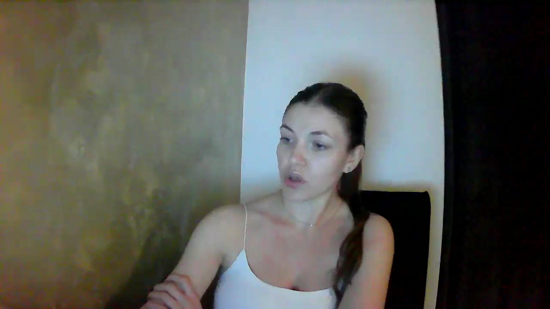 Gallery image thumbnail from GreenKittyy's myfreecams stream on, 11/04/2025, 02:00 image 5 of 20