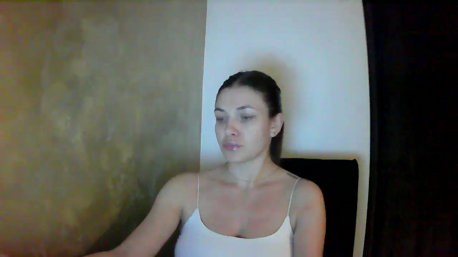 Gallery image thumbnail from GreenKittyy's myfreecams stream on, 11/04/2025, 02:00 image 7 of 20