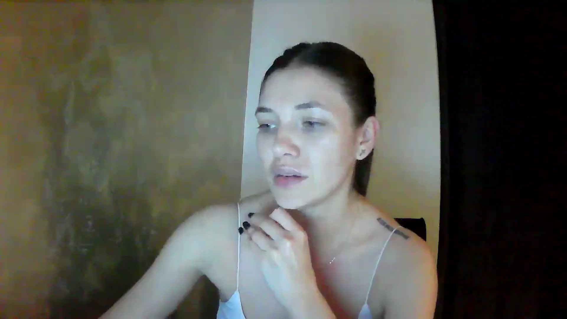 Gallery image thumbnail from GreenKittyy's myfreecams stream on, 11/04/2025, 02:00 image 18 of 20