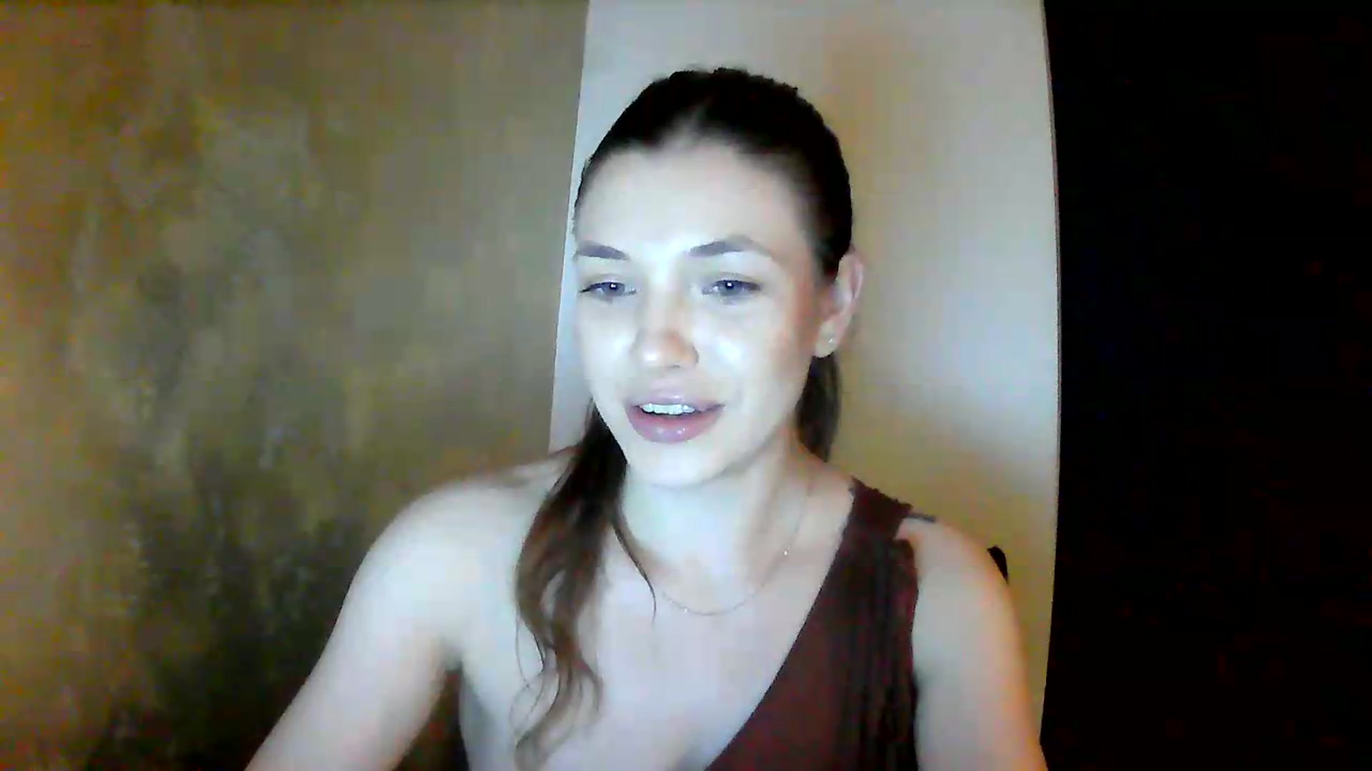 Gallery image thumbnail from GreenKittyy's myfreecams stream on, 06/09/2026, 02:32 image 13 of 20