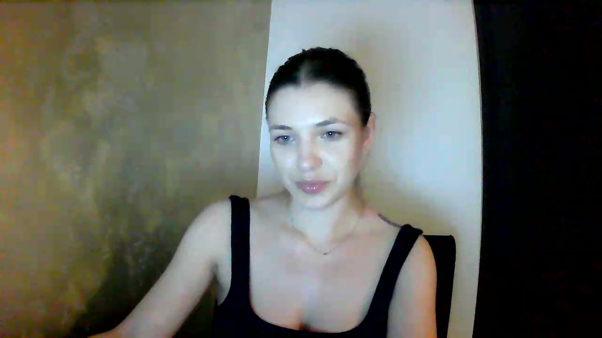 Gallery image thumbnail from GreenKittyy's myfreecams stream on, 06/15/2026, 02:07 image 15 of 20
