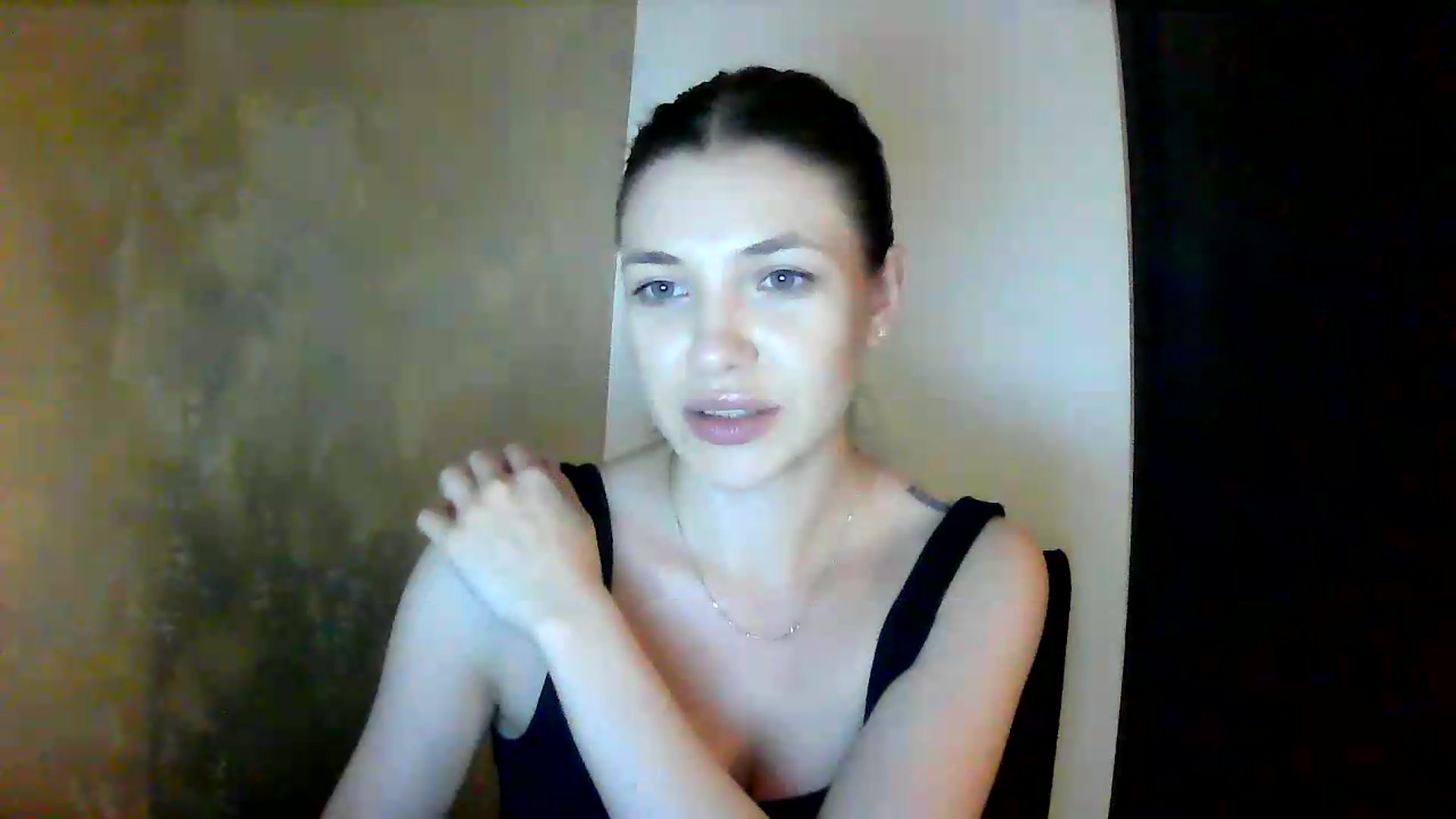 Gallery image thumbnail from GreenKittyy's myfreecams stream on, 06/15/2026, 02:07 image 4 of 20