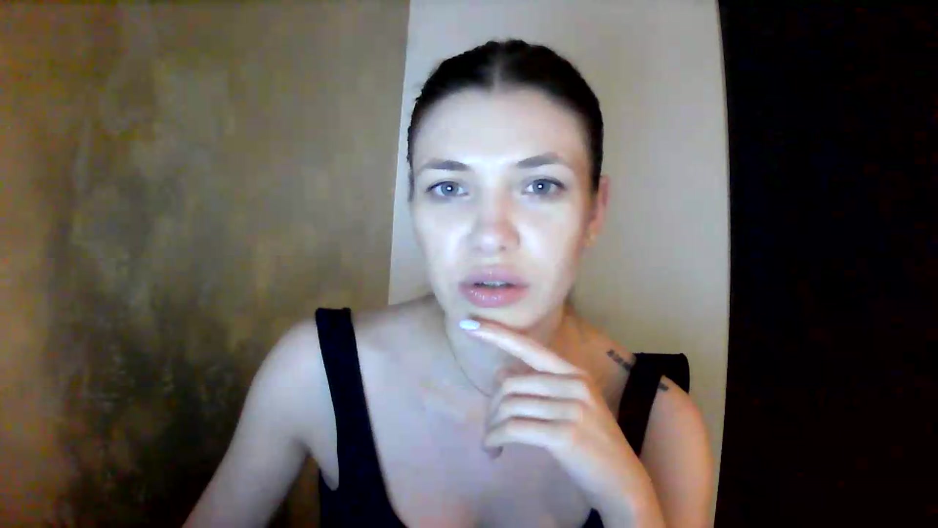 Gallery image thumbnail from GreenKittyy's myfreecams stream on, 06/15/2026, 02:07 image 3 of 20