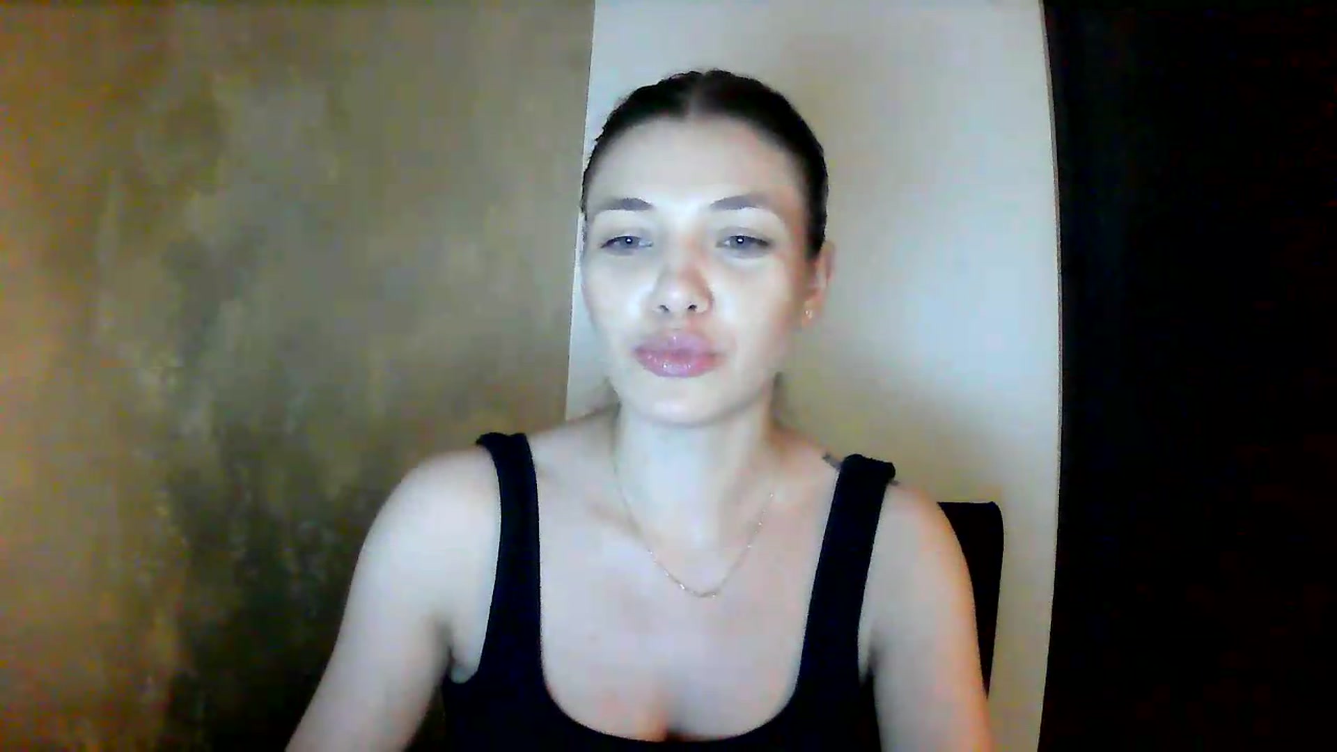 Gallery image thumbnail from GreenKittyy's myfreecams stream on, 06/15/2026, 02:07 image 5 of 20