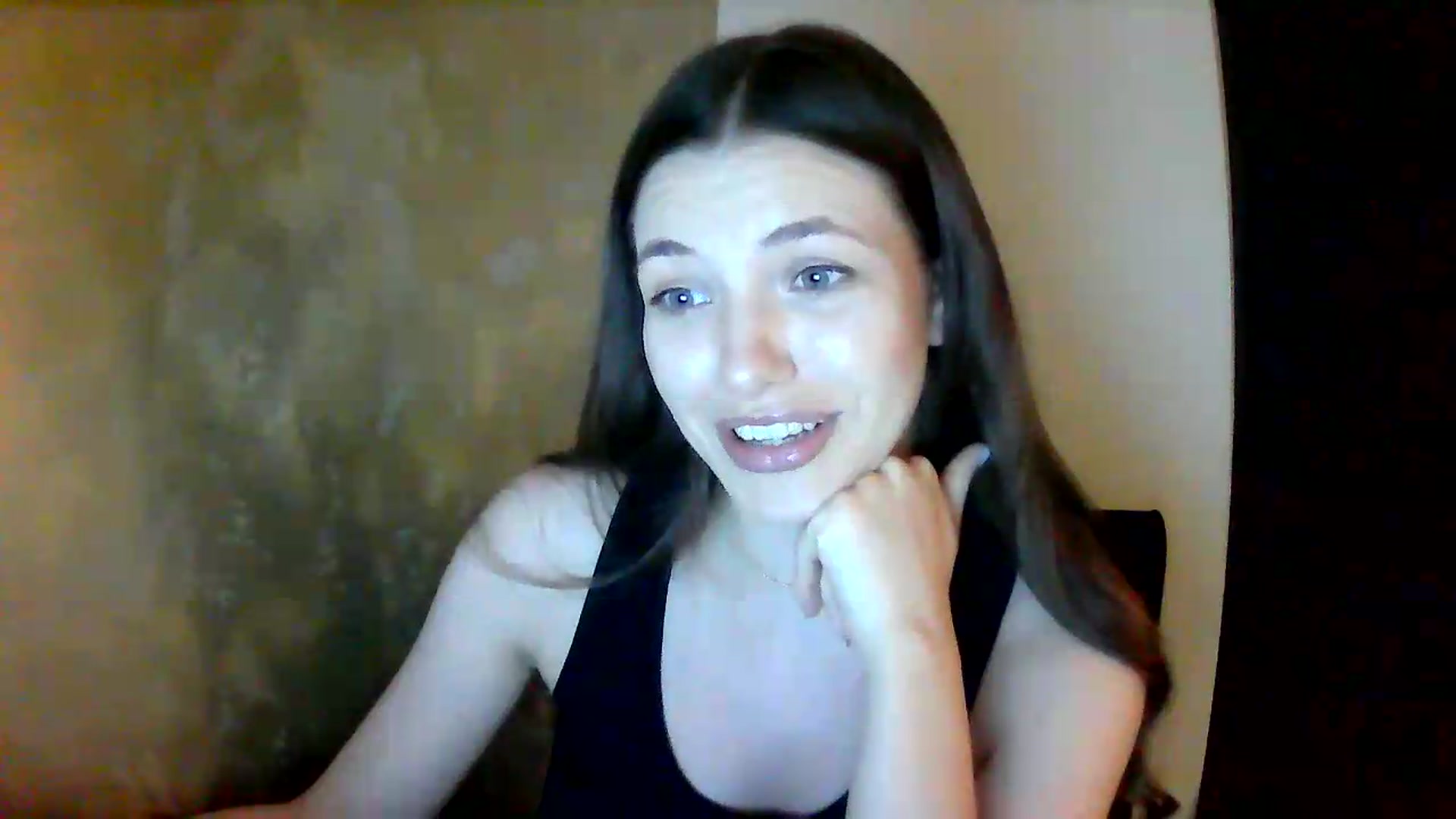 Gallery image thumbnail from GreenKittyy's myfreecams stream on, 06/20/2026, 01:51 image 15 of 20