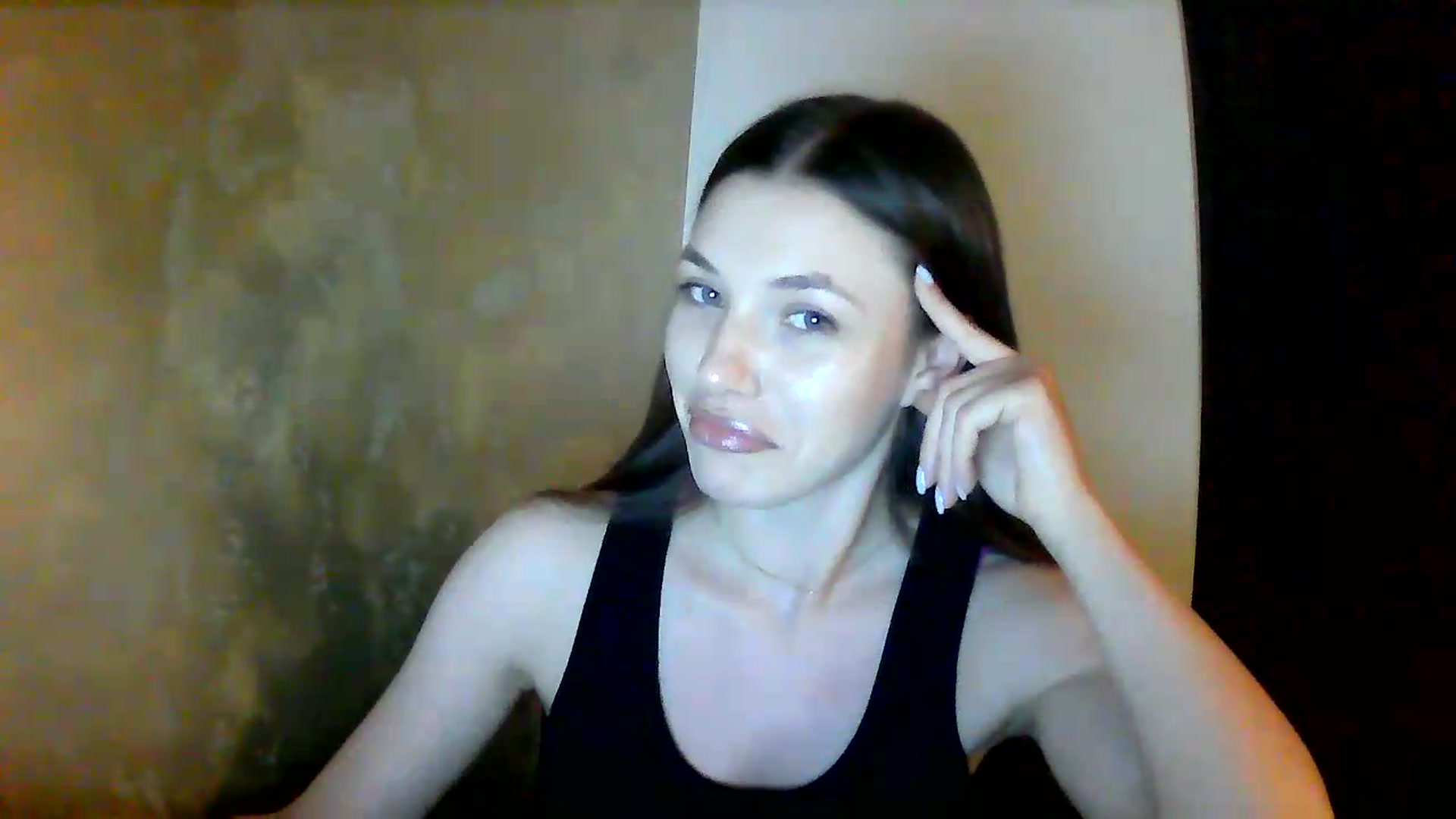 Gallery image thumbnail from GreenKittyy's myfreecams stream on, 06/20/2026, 01:51 image 11 of 20